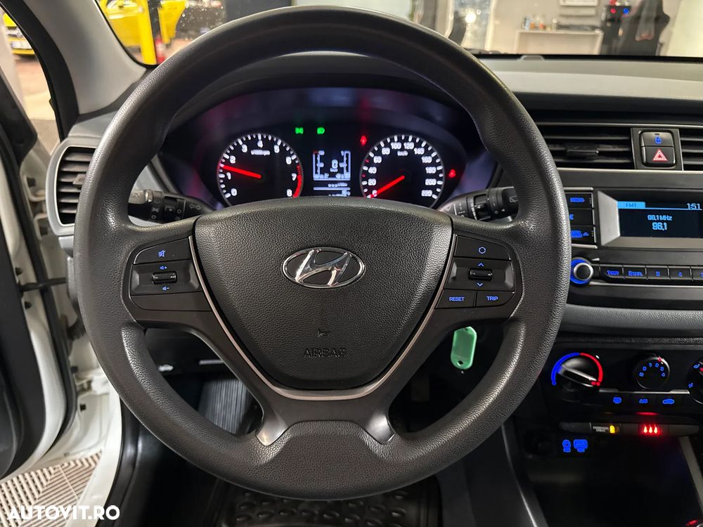 HYUNDAI i20 2020 — imagine 16