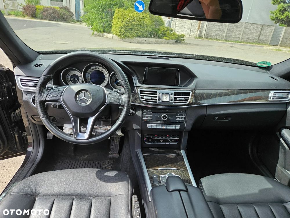 Mercedes-Benz Klasa E 220 BlueTEC 4Matic 7G-TRONIC - 6