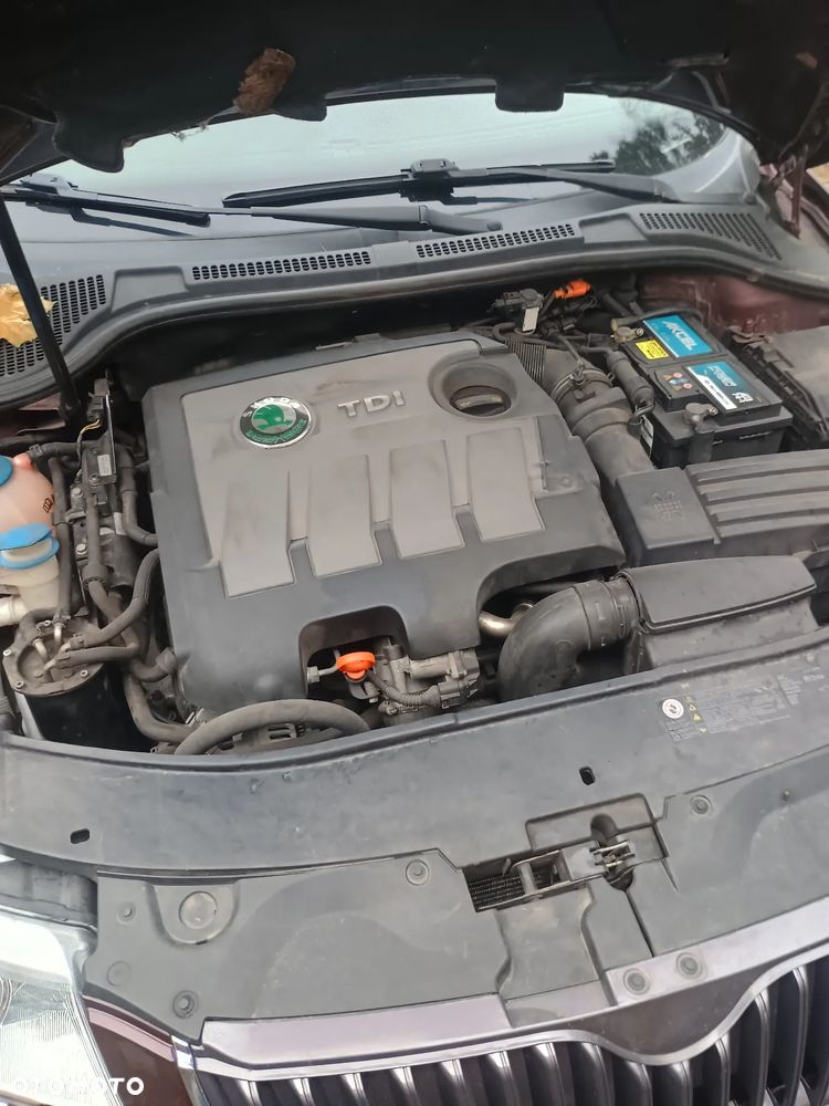 Skoda Superb 2.0 TDI Comfort - 15