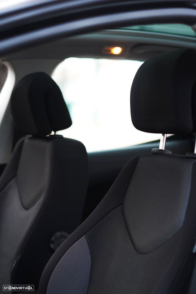 Peugeot 308 1.6 HDi Sport - 9