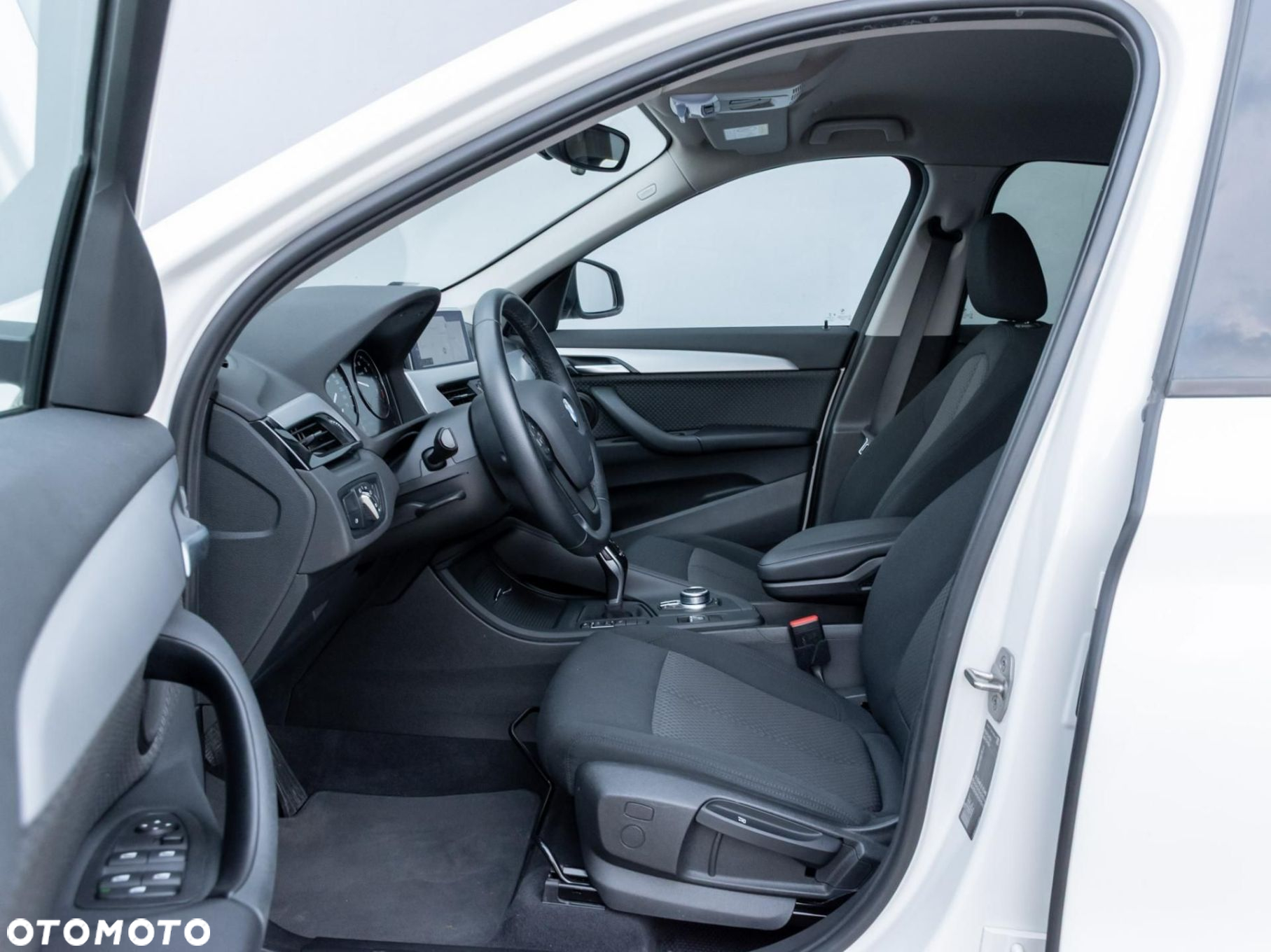 BMW X1 - 13