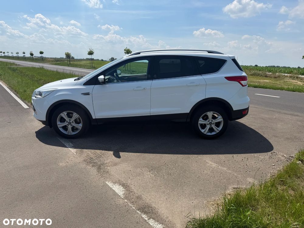 Ford Kuga - 8