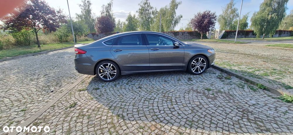 Ford Fusion - 14