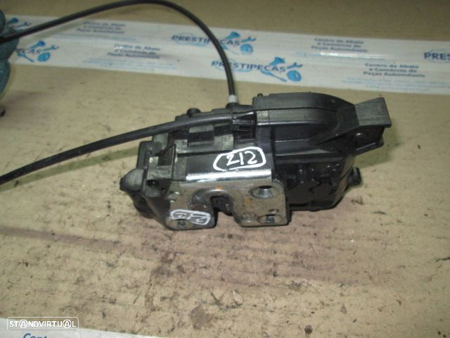 Fecho 350758D RENAULT CLIO 3 2006 TD ELETRICO - 2