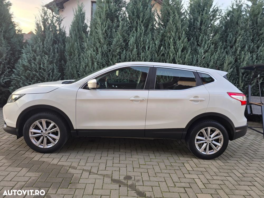 Nissan Qashqai 1.6 DCI Start/Stop N-Connecta - 2