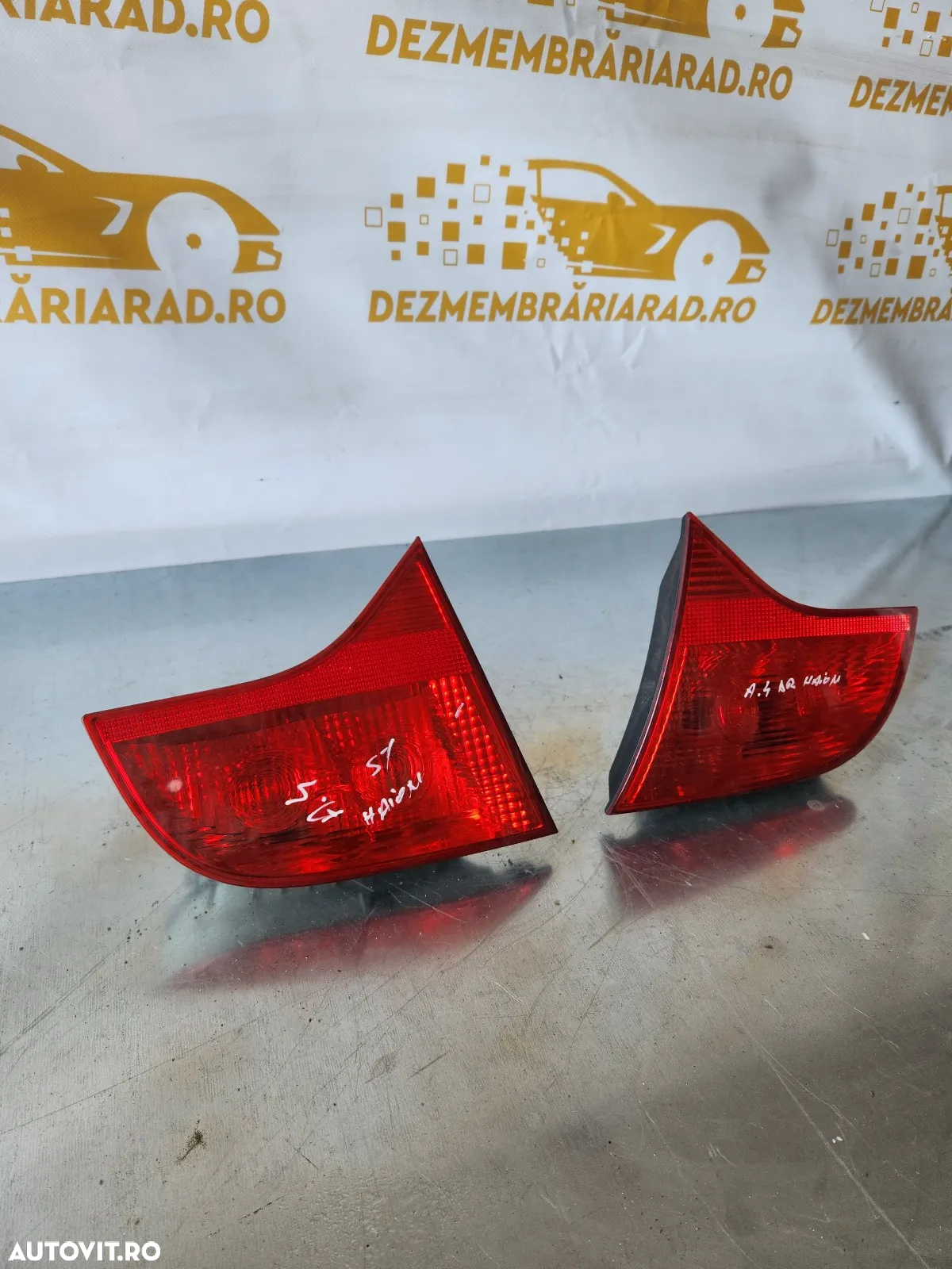Lampa Stop Tripla Stanga Dreapta De Pe Haion Audi A4 B7 Avant Combi Break - Dezmembrari Arad - 3