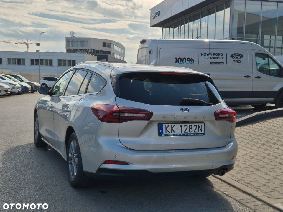 Ford Focus - 4