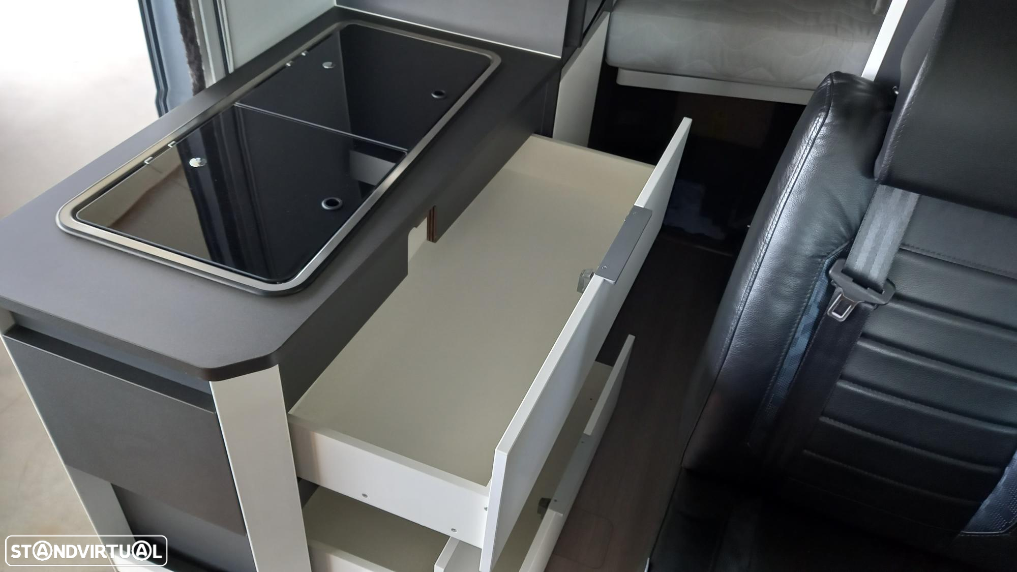 Adria Twin Supreme 600 SPB - Autocaravana - 40