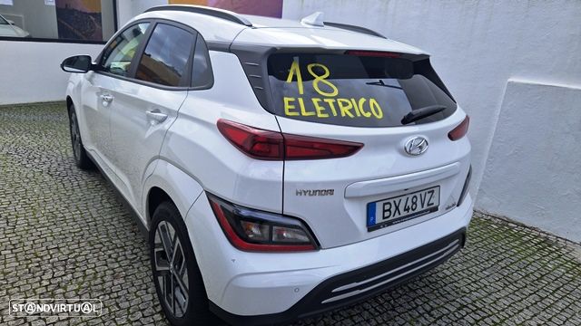 Hyundai Kauai Advantage - 4