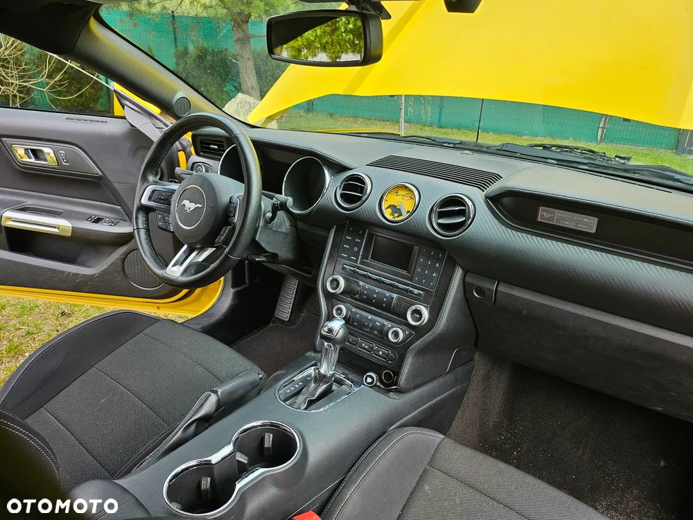 Ford Mustang 3.7 V6 - 11