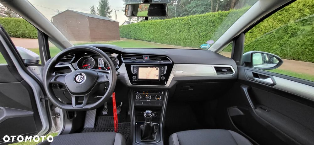 Volkswagen Touran - 7