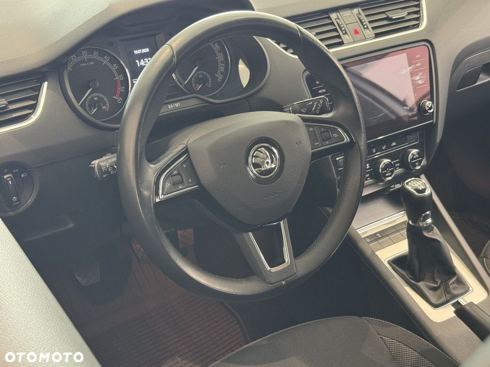 Skoda Octavia - 20