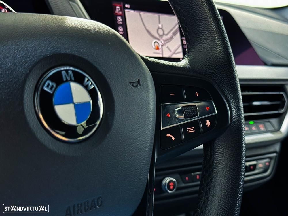 BMW 116 i Aut. Sport Line - 40