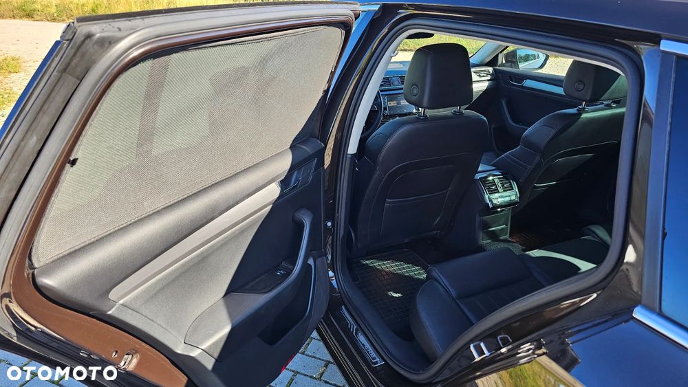 Skoda Superb 2.0 TDI L&K DSG - 13