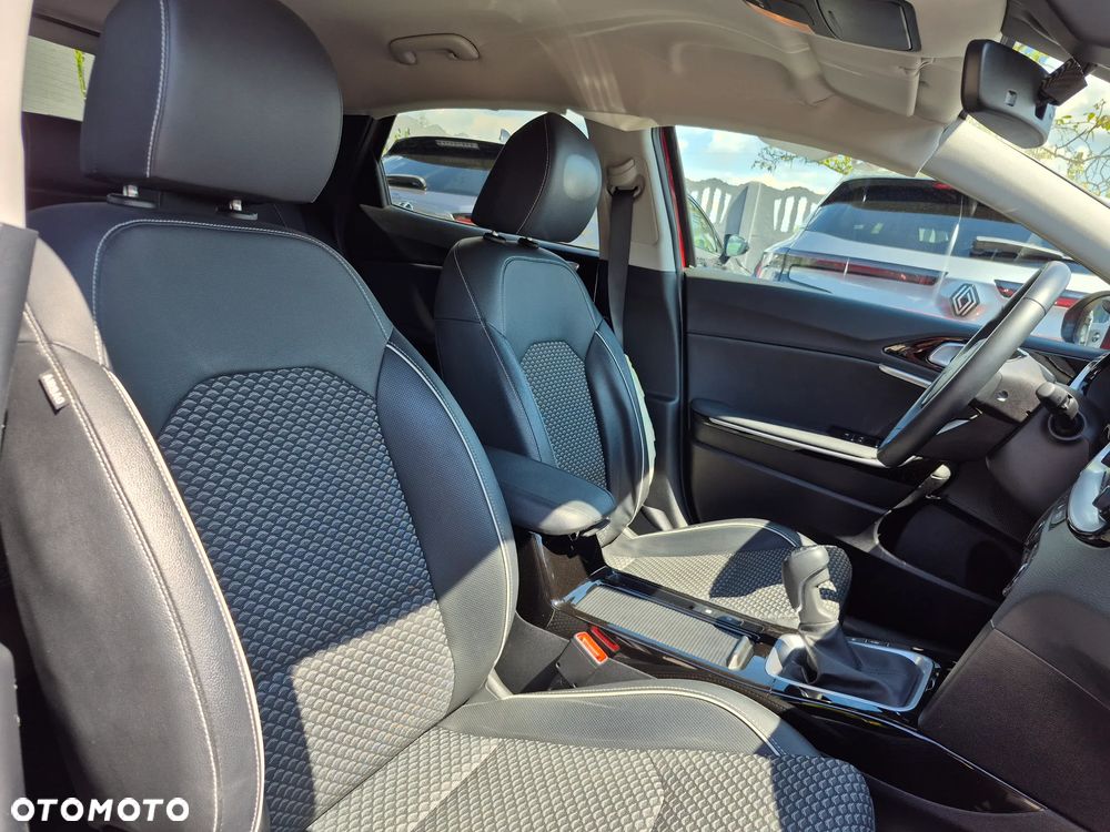Kia XCeed 1.5 T-GDI Business Line - 23