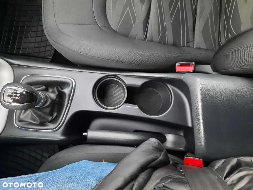 Kia Ceed 1.4 CRDi M - 33