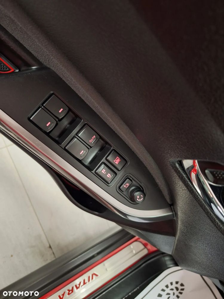 Suzuki Vitara 1.4 Boosterjet mHEV Premium Plus 4WD - 26