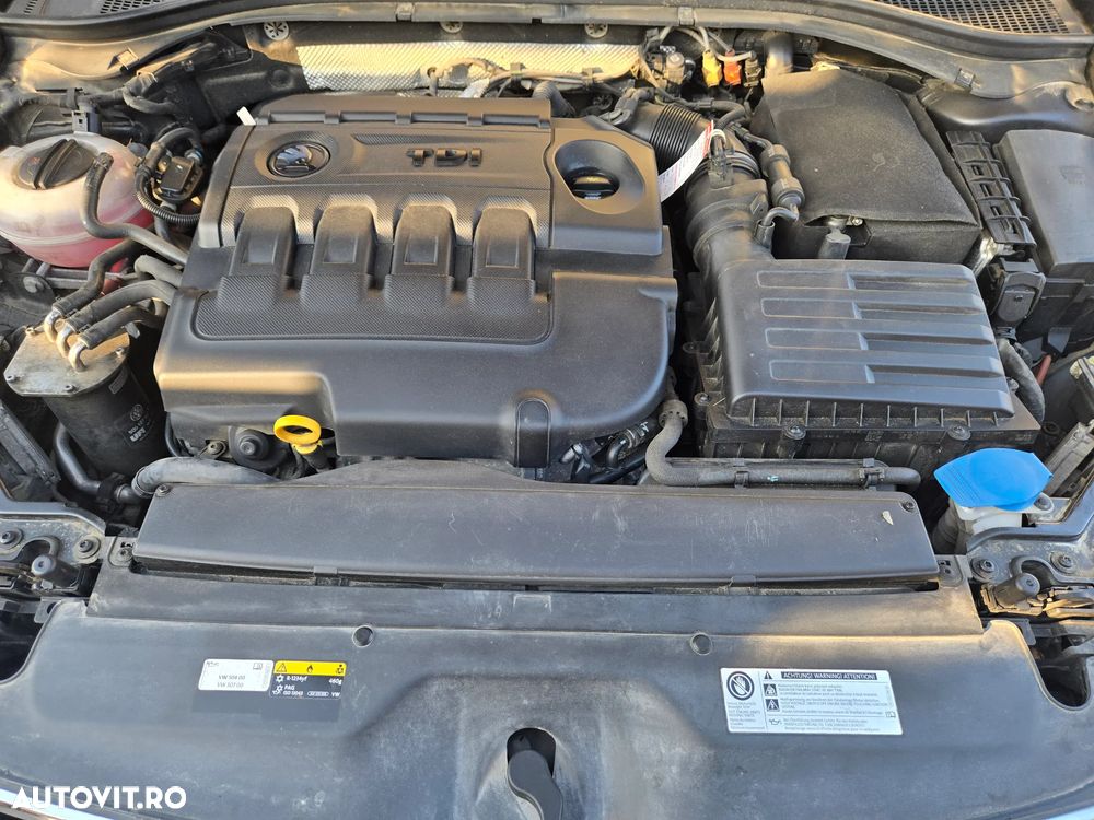 Skoda Superb 2.0 TDI DSG Style - 17