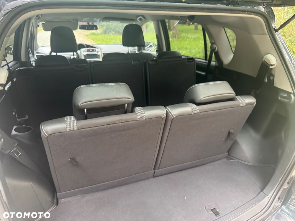 Toyota Verso 1.8 Prestige EU5 7os - 16