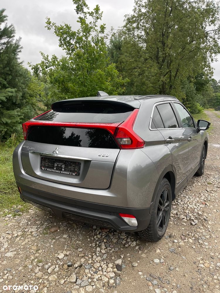 Mitsubishi Eclipse Cross 1.5 T-MIVEC CVT 2WD Connect - 4