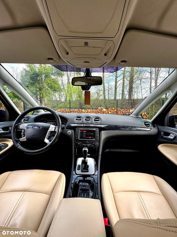 Ford S-Max - 18