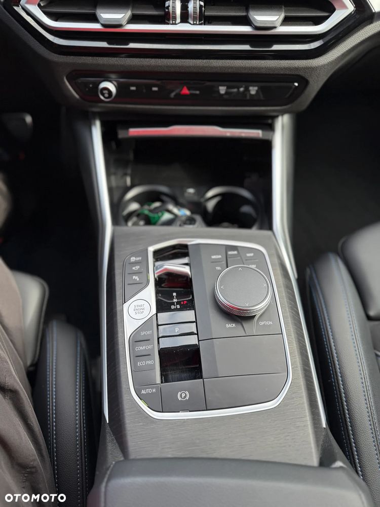 BMW Seria 3 320d xDrive M Sport sport - 25
