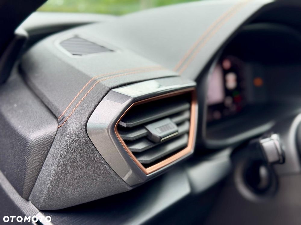 Cupra Formentor 2.0 TSI 4Drive VZ Tribe Edition DSG - 14
