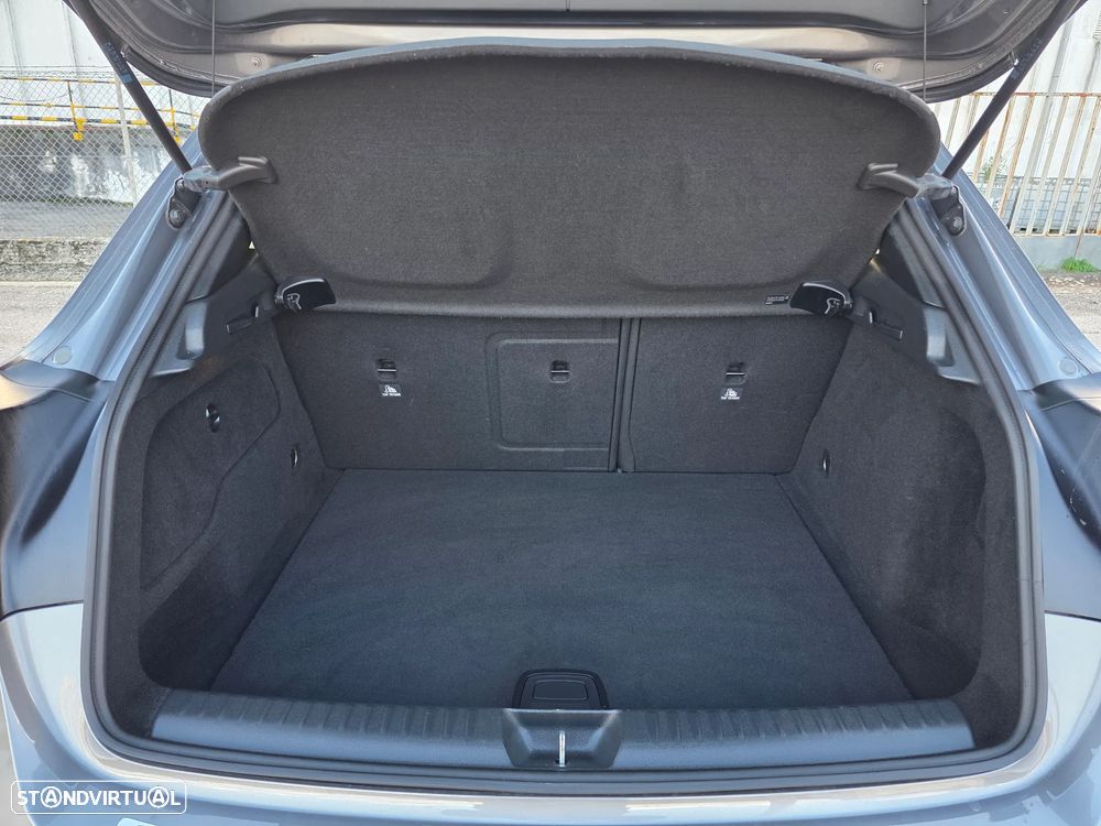 Mercedes-Benz GLA 180 CDI Urban - 8