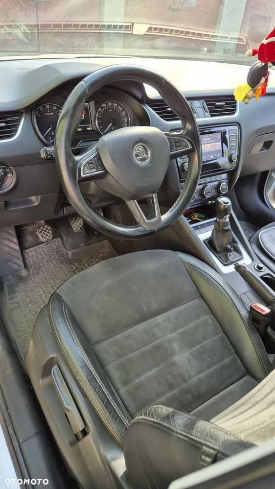 Skoda Octavia 2.0 TDI Elegance - 9