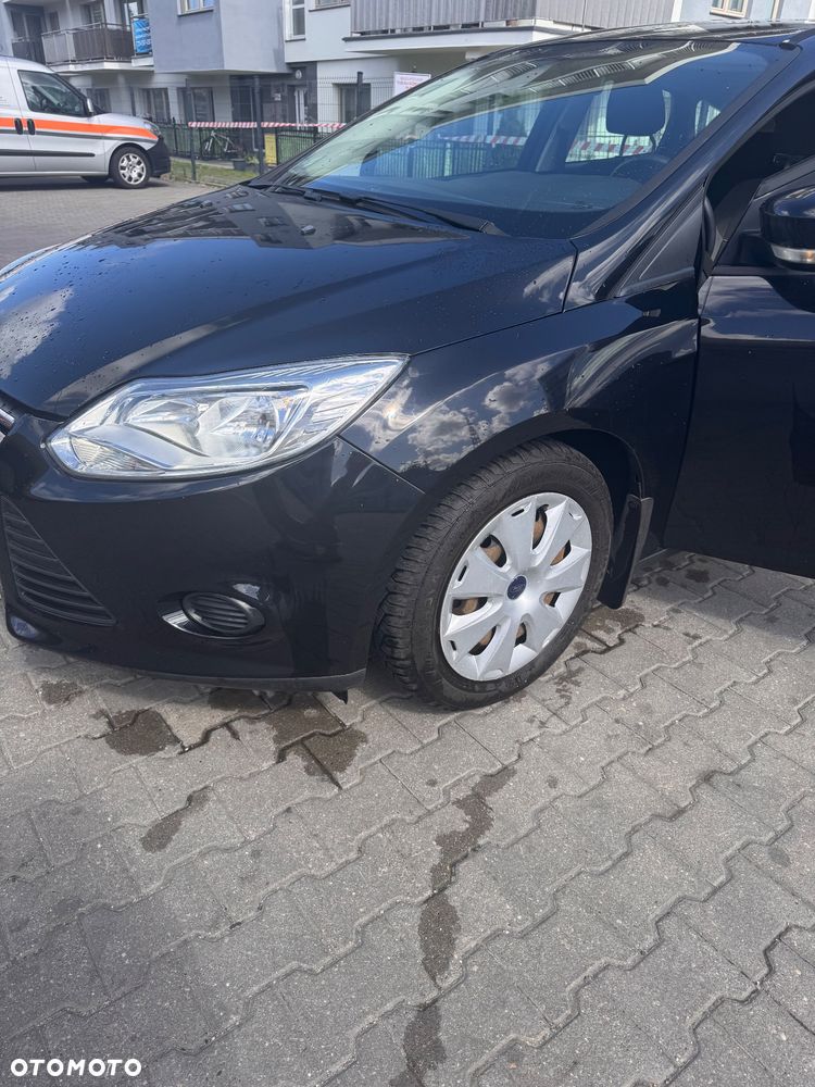 Ford Focus 1.6 Trend - 15