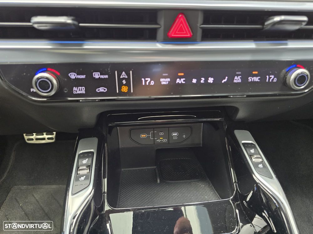 Kia Sorento 1.6 T-GDI HEV Concept+SRF - 10