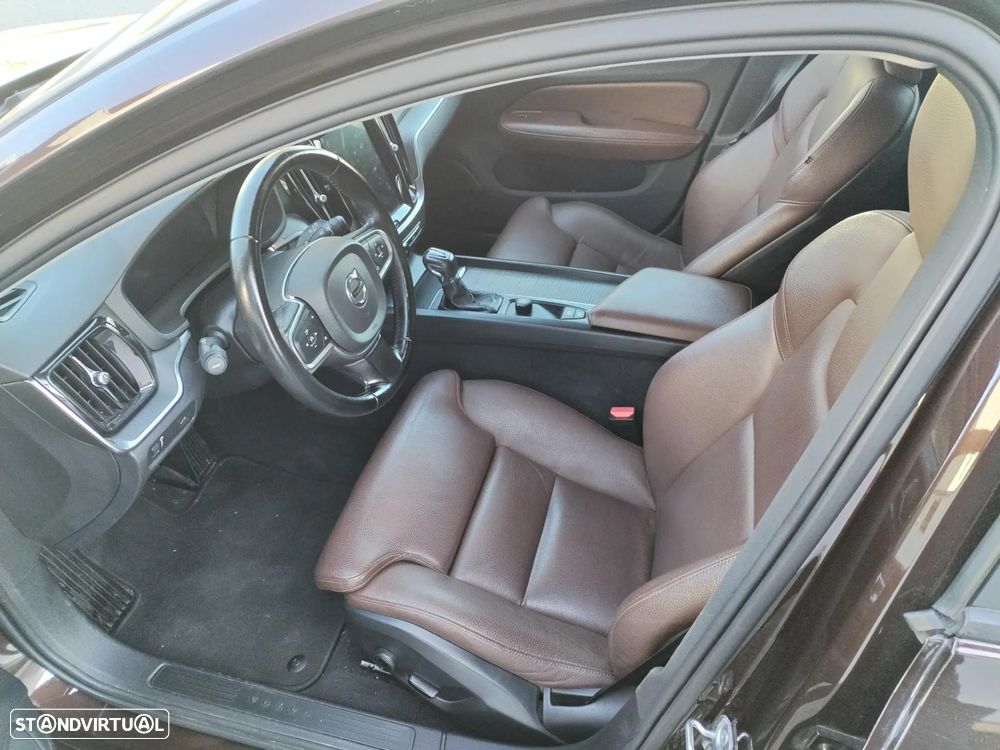 Volvo V60 2.0 D3 Geartronic - 21