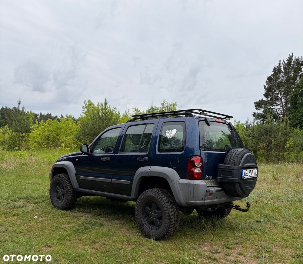 Jeep Cherokee - 5