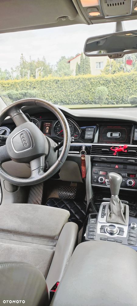 Audi A6 Avant - 16