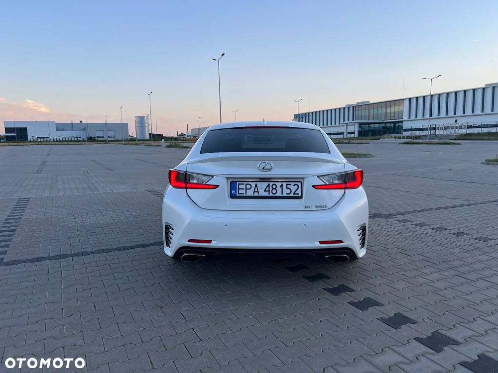 Lexus RC - 4