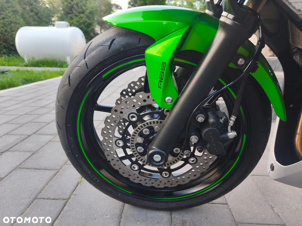 Kawasaki ER - 21