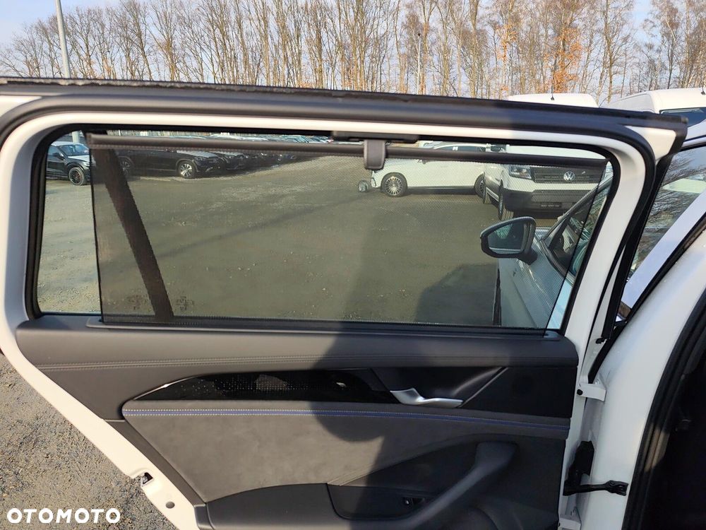 Volkswagen Passat Variant - 30