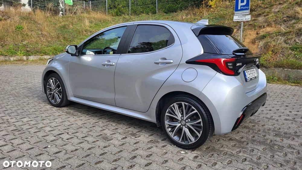 Toyota Yaris Hybrid 1.5 Executive - 5