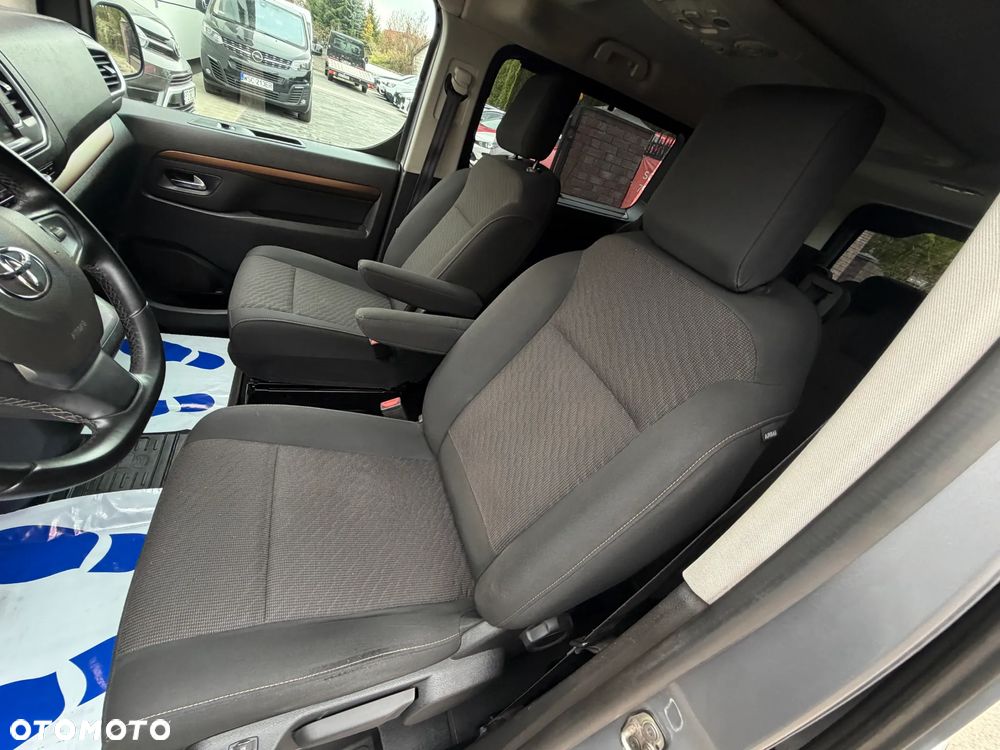 Toyota Proace Verso 2.0 D4-D Medium Family - 12
