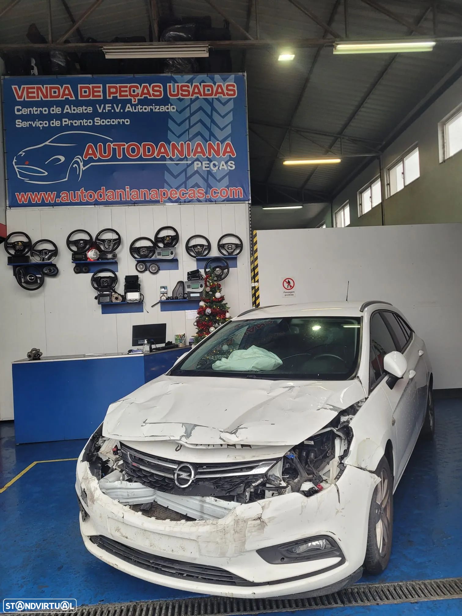 Opel Astra K Sport Tourer 1.6 CDTI de 2018 ás peças. - 1
