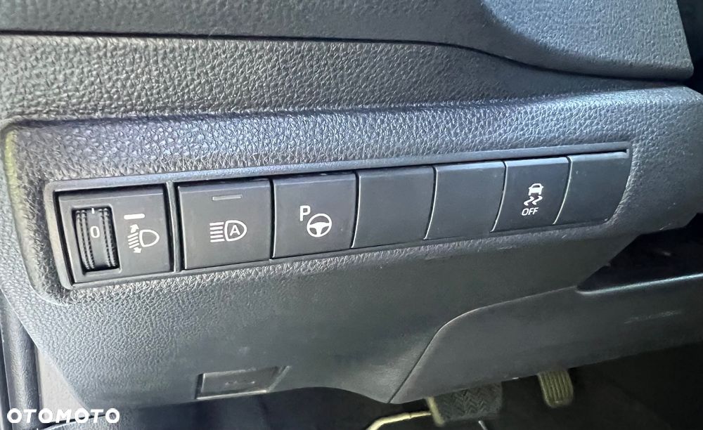 Toyota Corolla 1.8 Hybrid GPF Comfort - 16