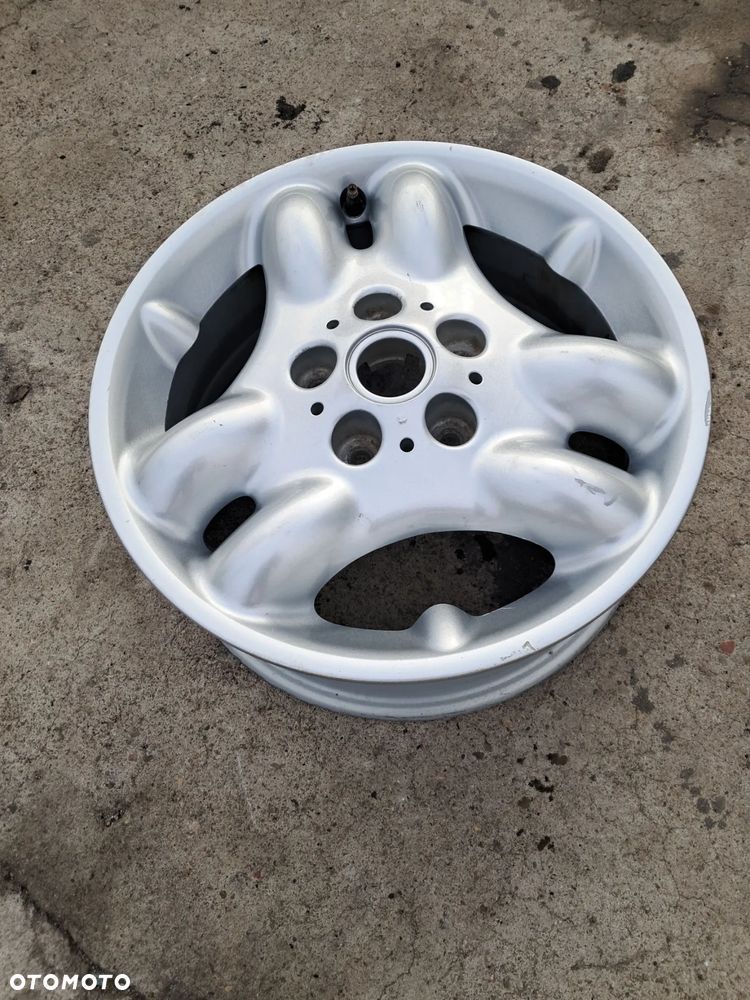 Land rover freelander 97-06r Felga aluminiowa 16 cali 5x114,3 - 2