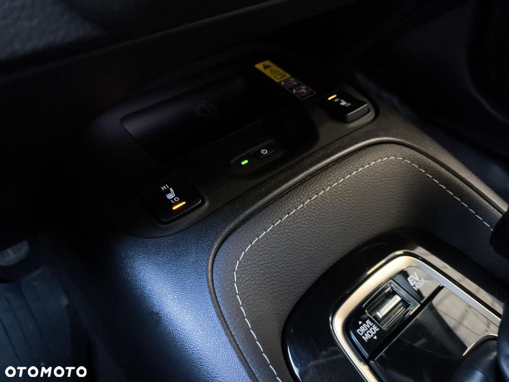 Toyota Corolla 1.8 Hybrid Style - 25