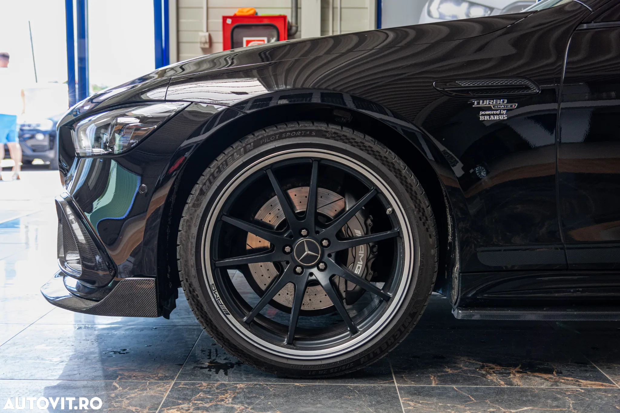 Mercedes-Benz AMG GT - 15
