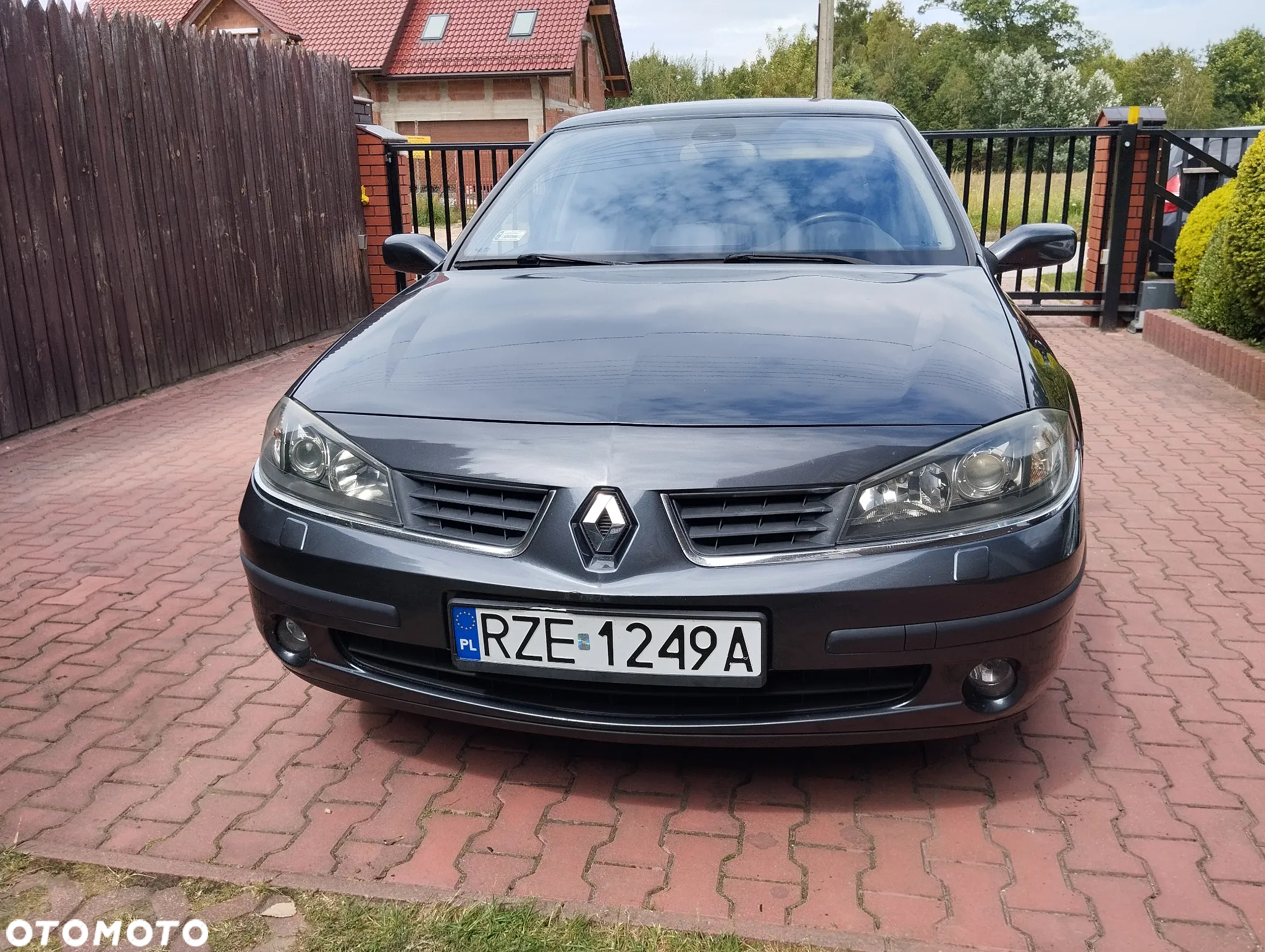 Renault Laguna 2.0 Initiale - 3