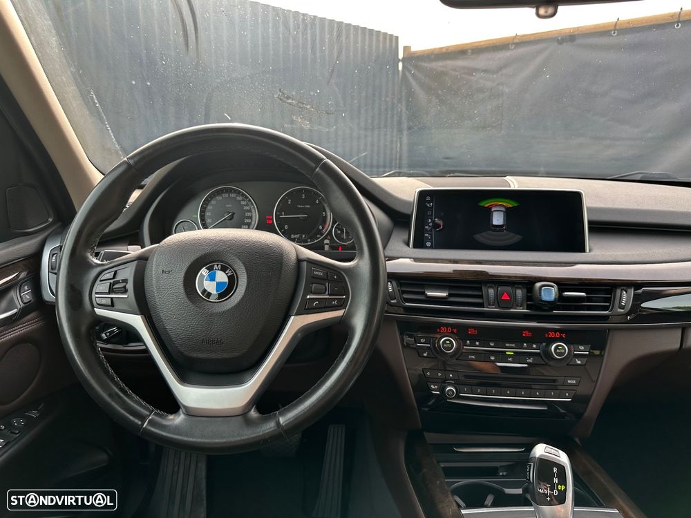 BMW X5 xDrive25d - 13