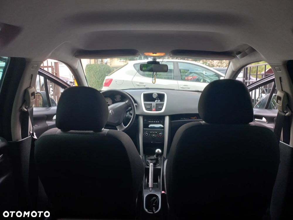 Peugeot 207 1.6 HDi Active - 11