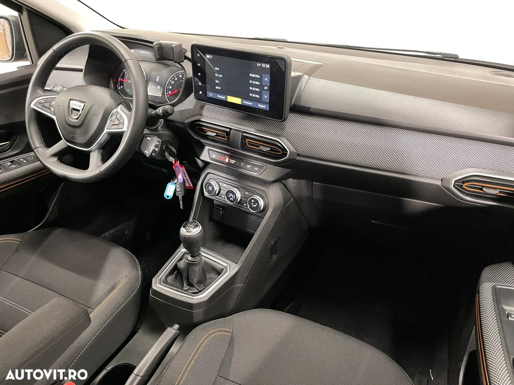 Dacia Sandero Stepway TCe 90 MT6 Comfort - 8