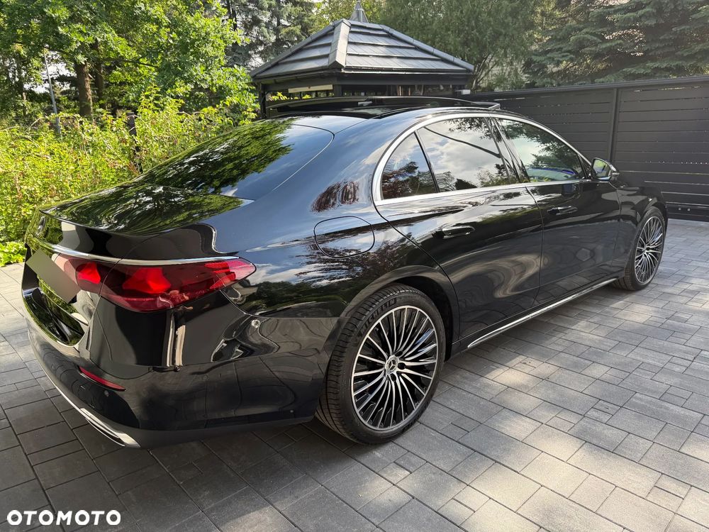 Mercedes-Benz Klasa E 220 d mHEV Exclusive 9G-Tronic - 9