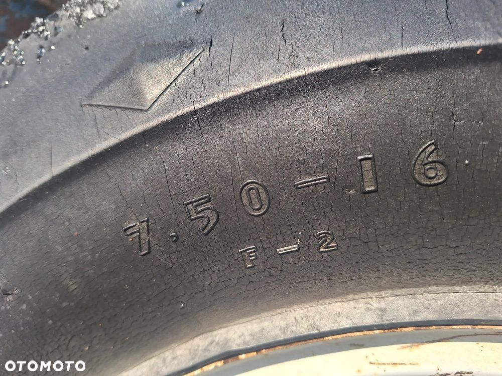 Ford 4600 - 20